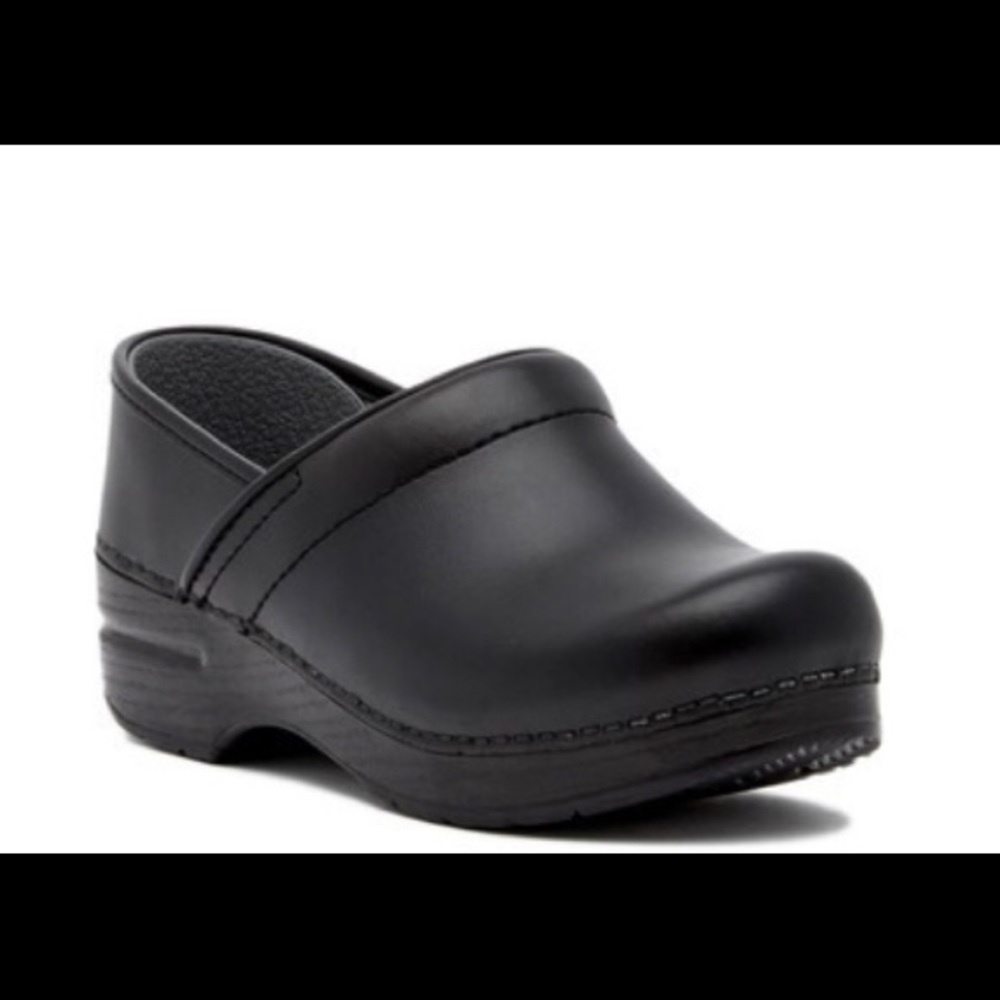 Professional Oiled Black Danski